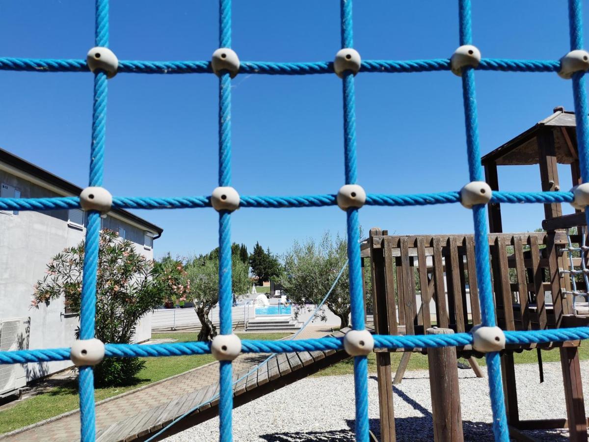 סבודרייה Resort Zatisje מראה חיצוני תמונה