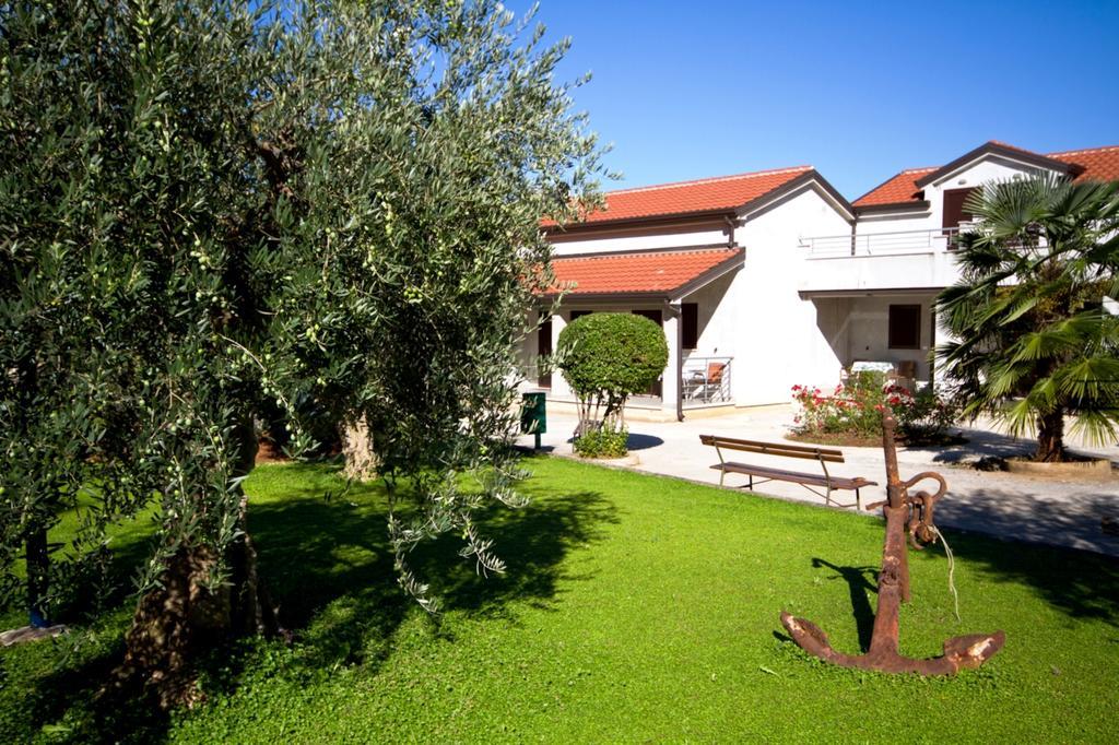 סבודרייה Resort Zatisje מראה חיצוני תמונה