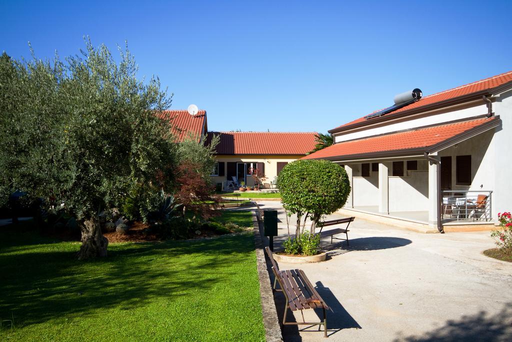 סבודרייה Resort Zatisje מראה חיצוני תמונה